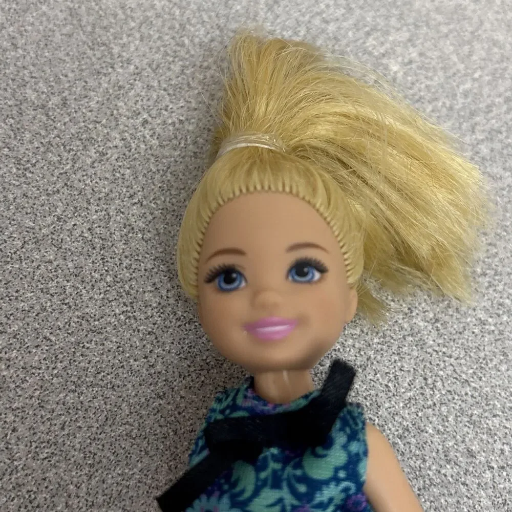 Mattel Barbie Club Chelsea Doll, Lot of 3 Girl Dolls, Dressed, Backpack, 1 AA